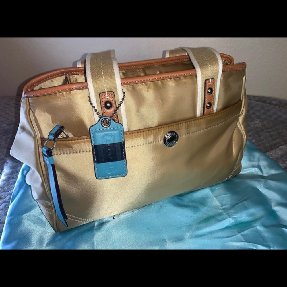 Coach Purse - Picture 3 of 5